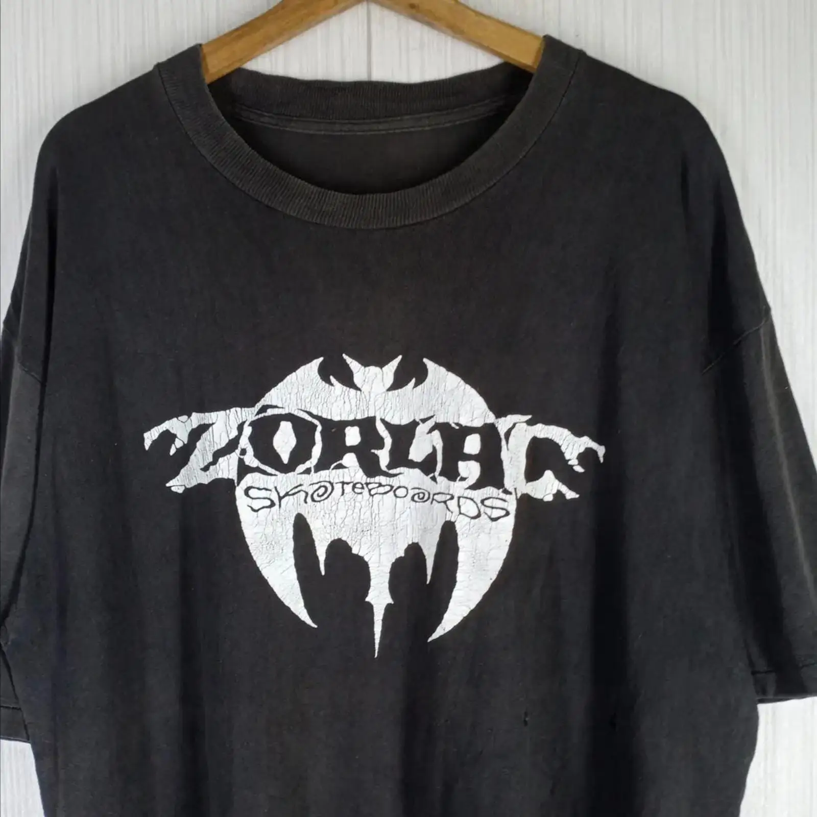 Mens Fashion In The 80S - T-shirt vintage Zorlac des années 80